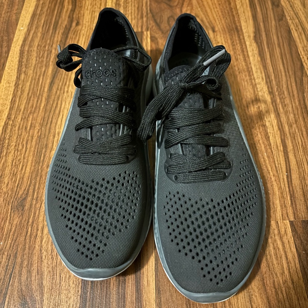 CROCS Men's Black Knit Lace-Up Sneakers